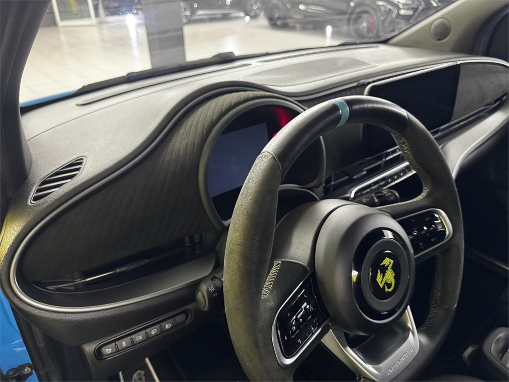 Foto 40 ABARTH 500E  SCORPIONISSIMA