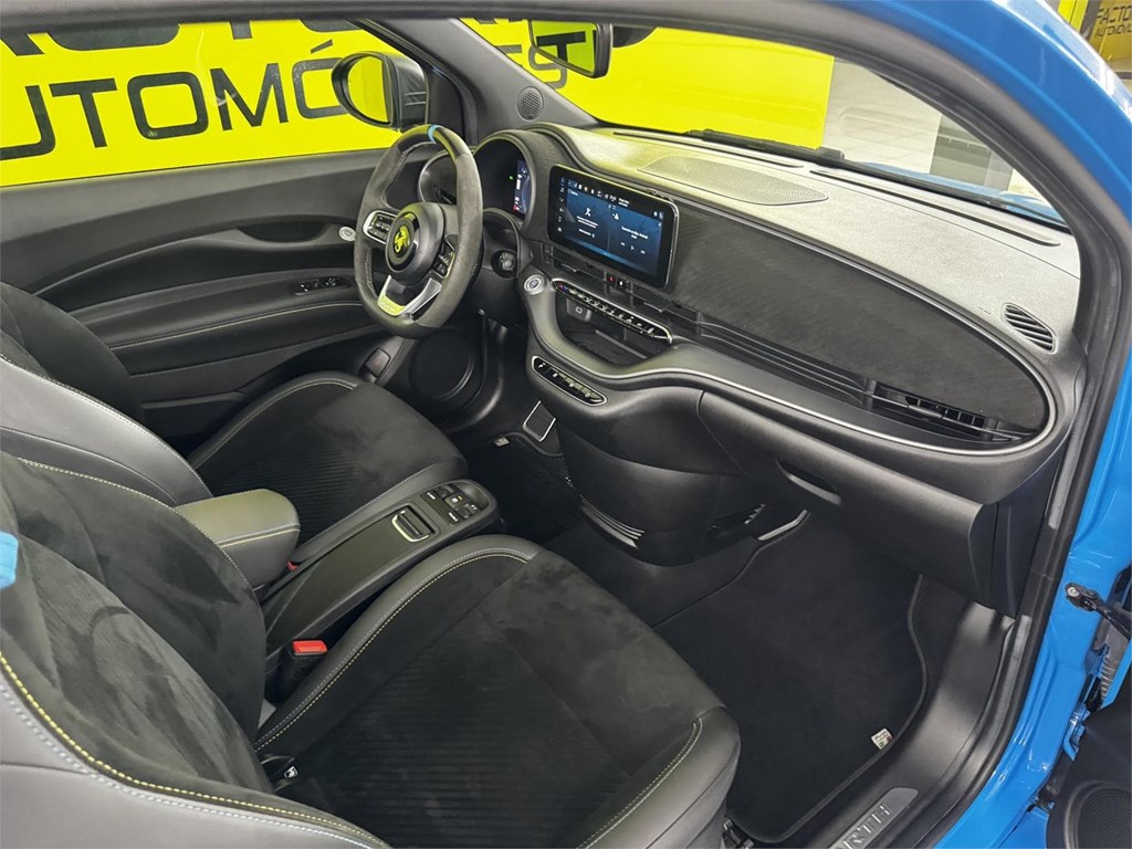 Foto 54 ABARTH 500E  SCORPIONISSIMA