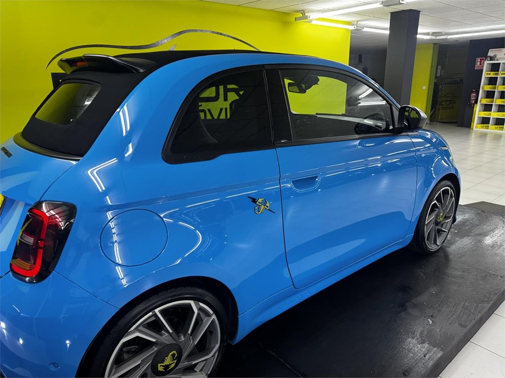 Foto 9 ABARTH 500E  SCORPIONISSIMA