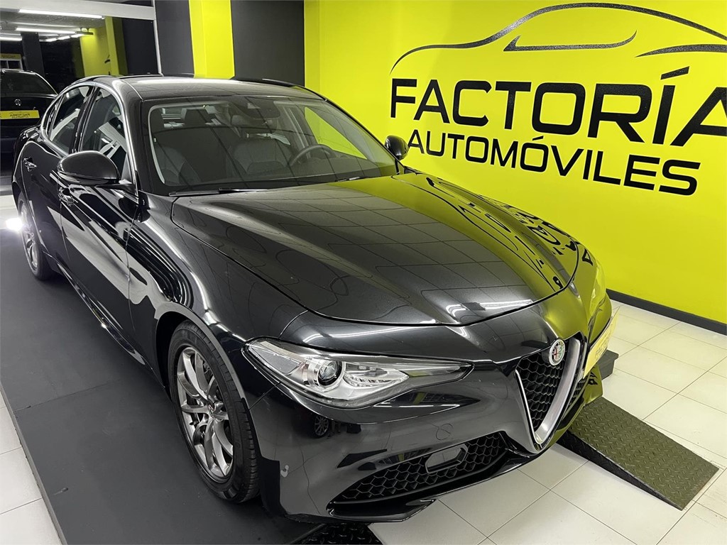 Foto 2 ALFA ROMEO GIULIA