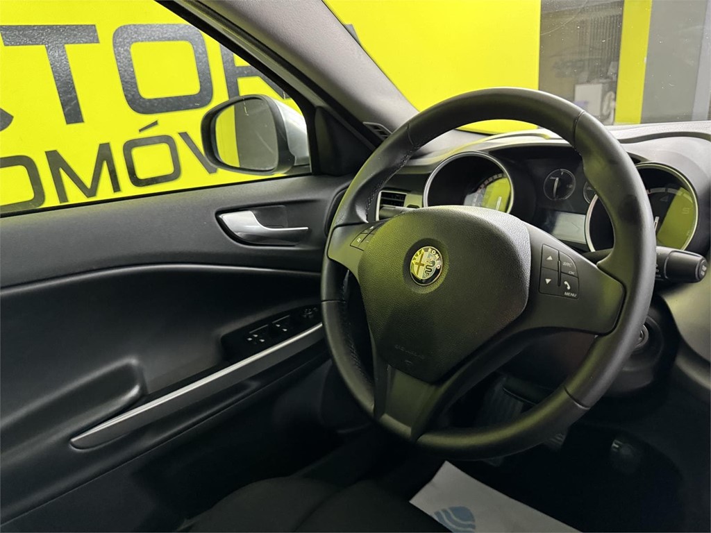 Foto 14 ALFA ROMEO GIULIETTA 