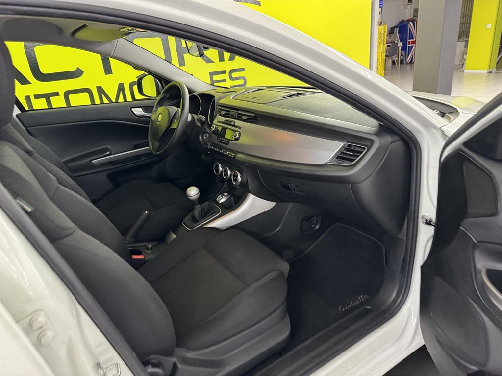 Foto 23 ALFA ROMEO GIULIETTA 