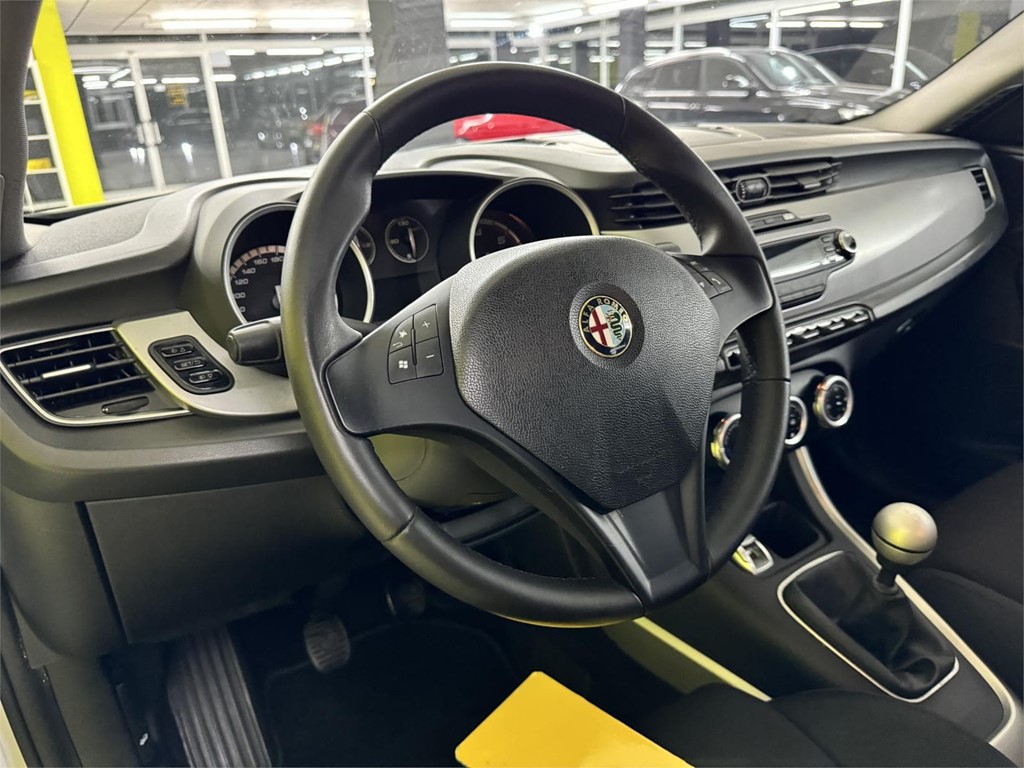 Foto 33 ALFA ROMEO GIULIETTA 