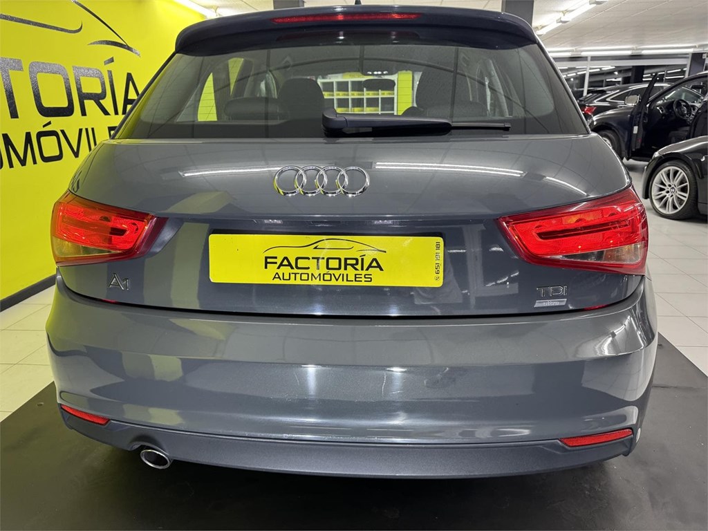 Foto 14 AUDI A1 1.4tdi ULTRA