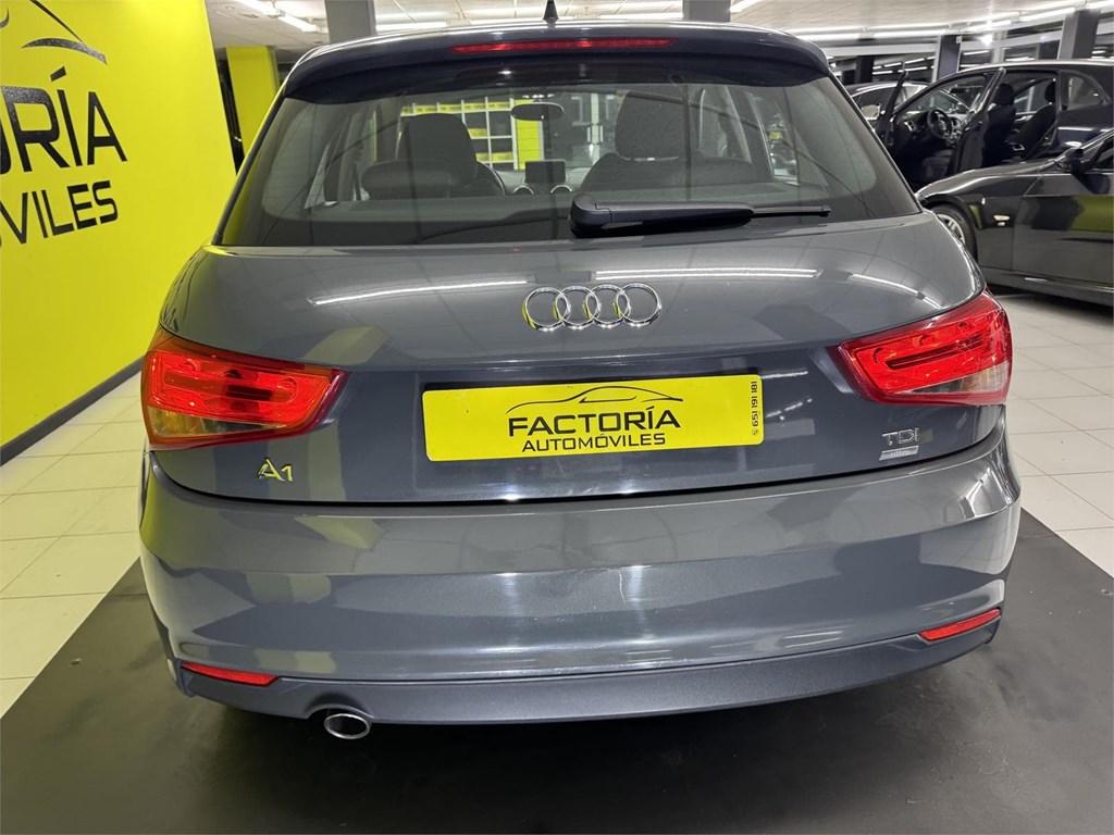 Foto 15 AUDI A1 1.4tdi ULTRA