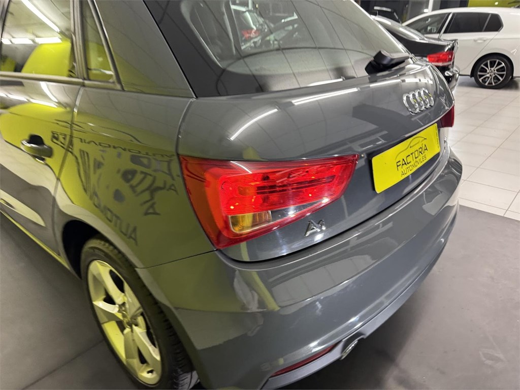 Foto 18 AUDI A1 1.4tdi ULTRA