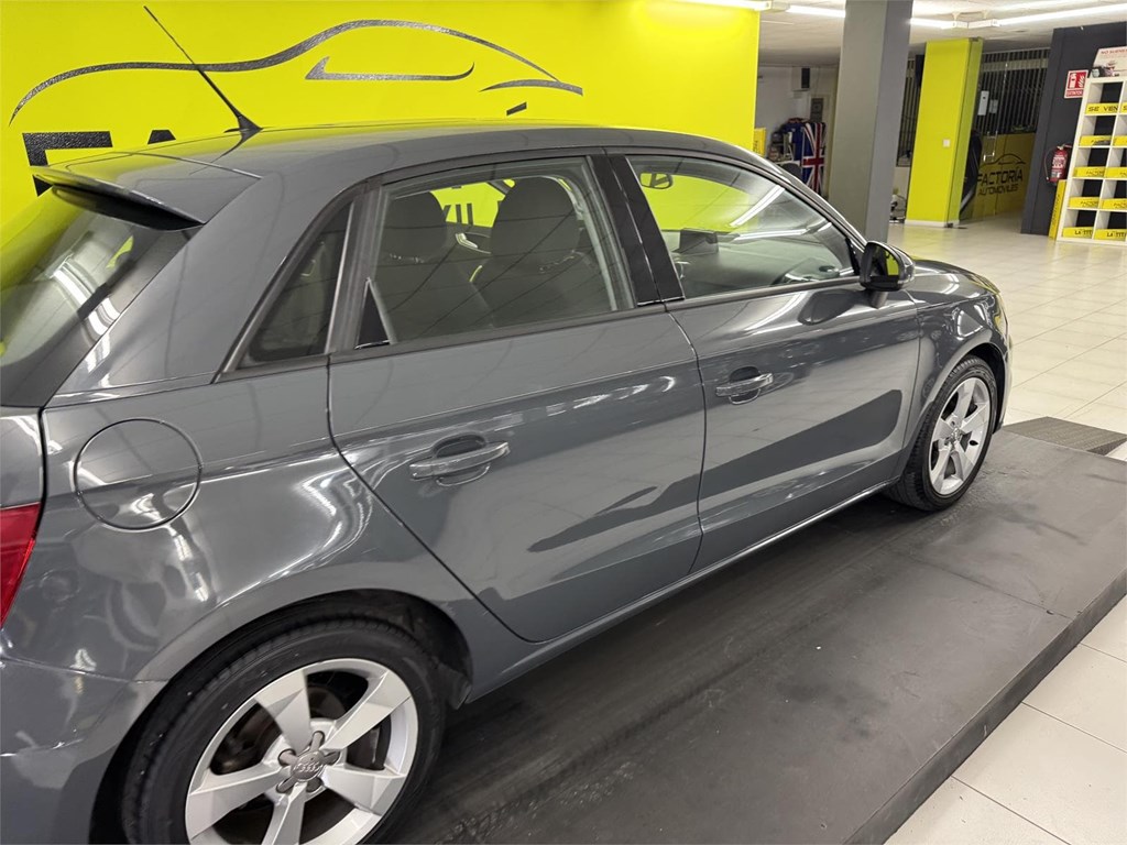 Foto 21 AUDI A1 1.4tdi ULTRA