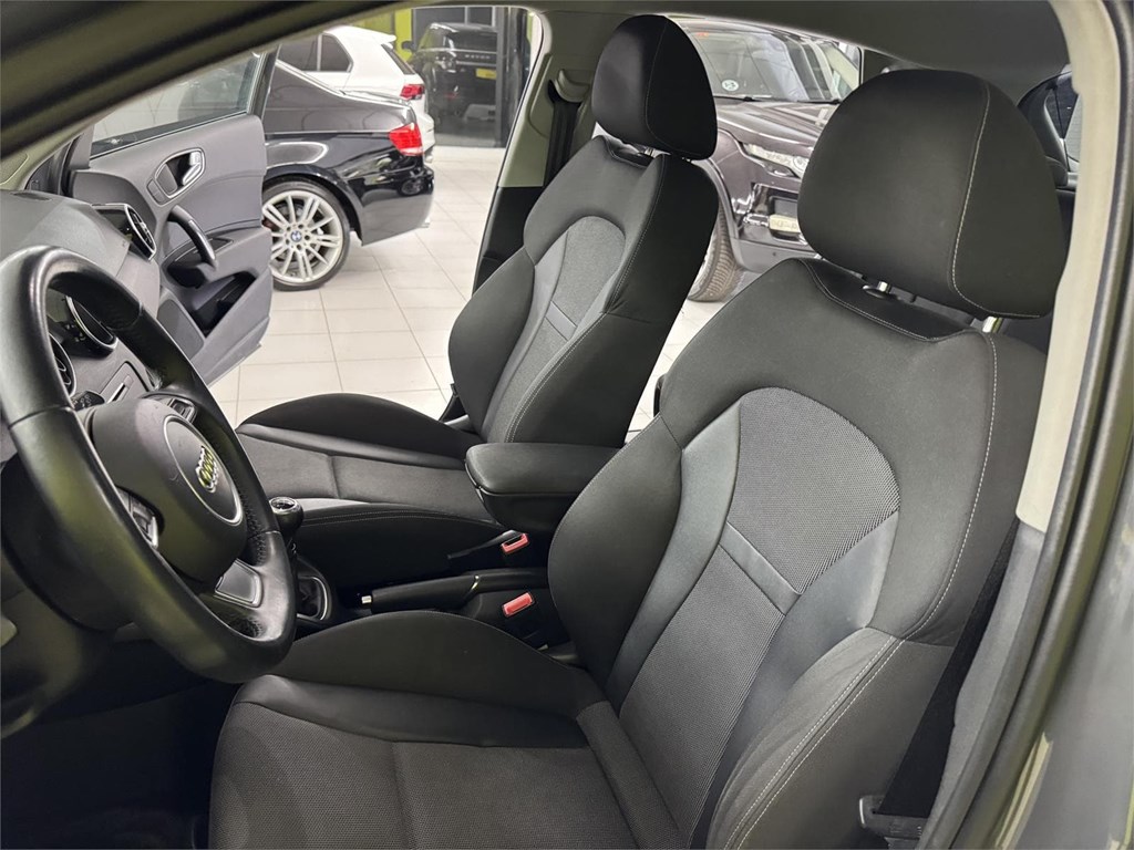 Foto 43 AUDI A1 1.4tdi ULTRA