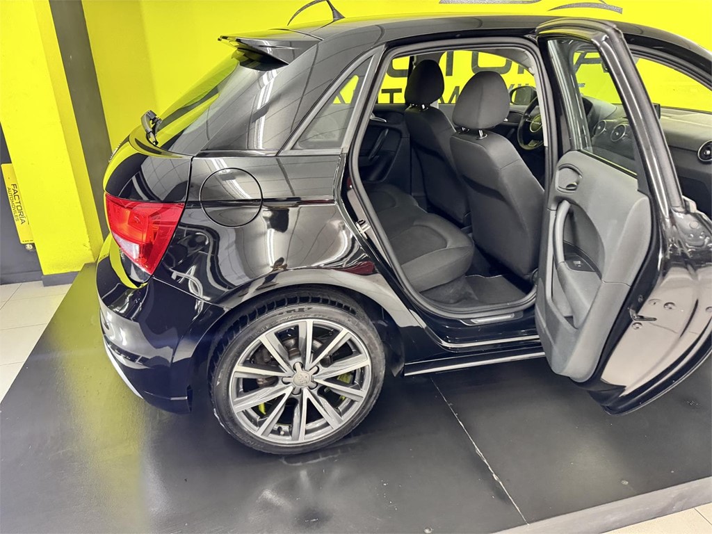 Foto 30 AUDI A1