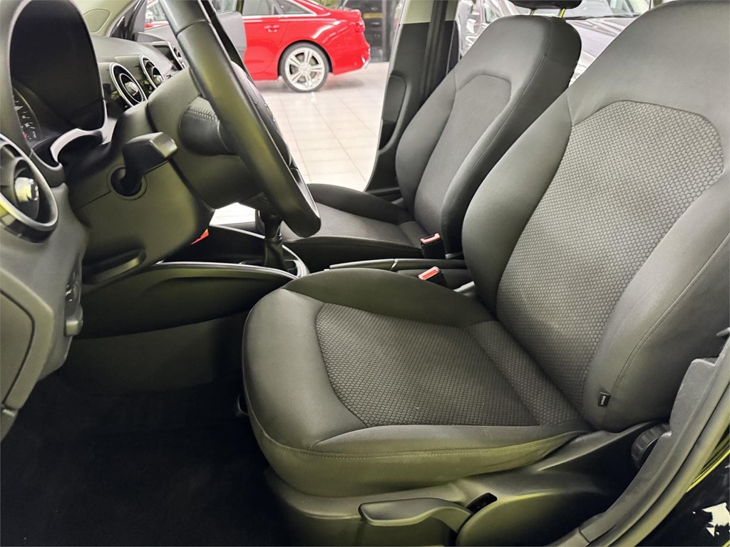 Foto 32 AUDI A1