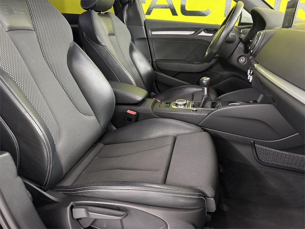Foto 24 AUDI A3 1.4 Tfsi SLINE 