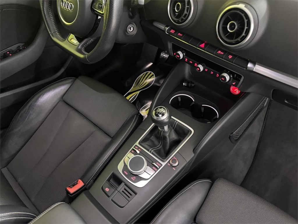 Foto 33 AUDI A3 1.4 Tfsi SLINE 