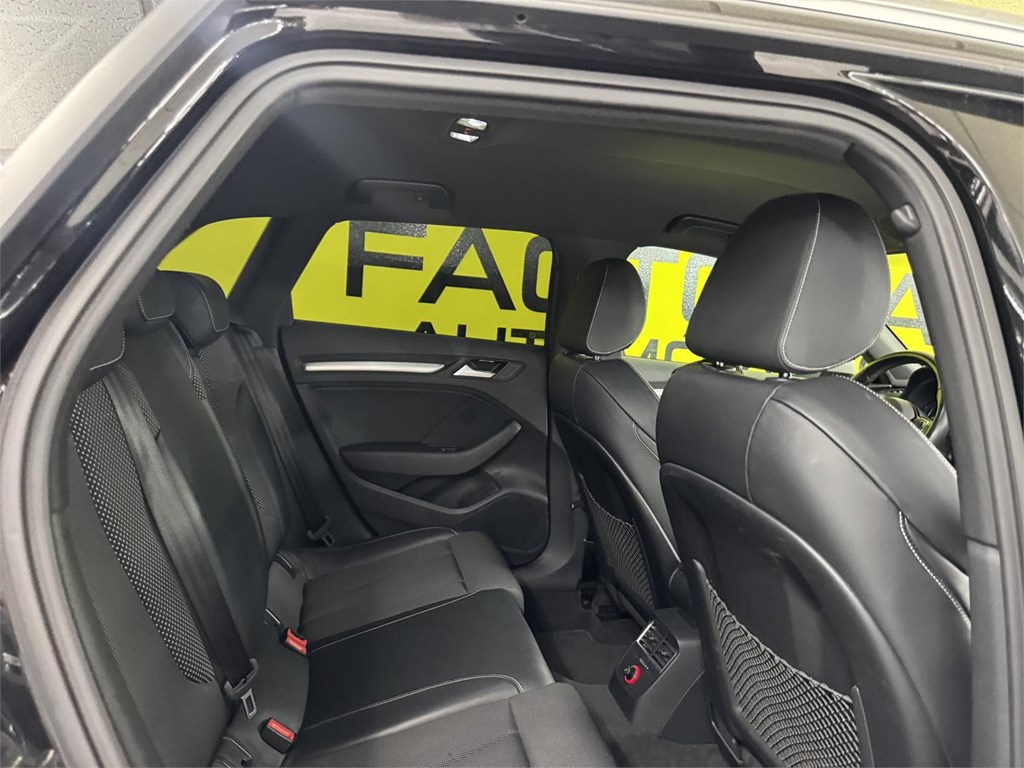 Foto 37 AUDI A3 1.4 Tfsi SLINE 
