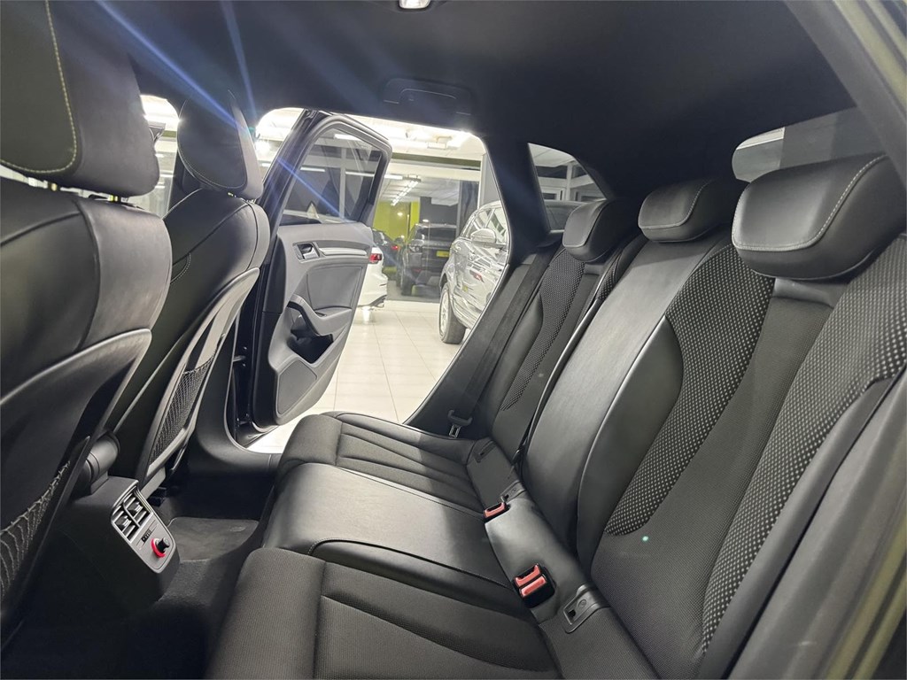 Foto 41 AUDI A3 1.4 Tfsi SLINE 