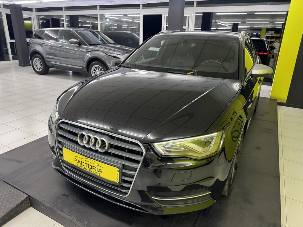 Foto 4 AUDI A3 1.4 Tfsi SLINE 