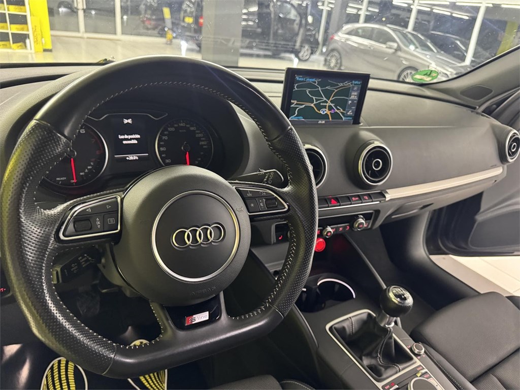 Foto 51 AUDI A3 1.4 Tfsi SLINE 