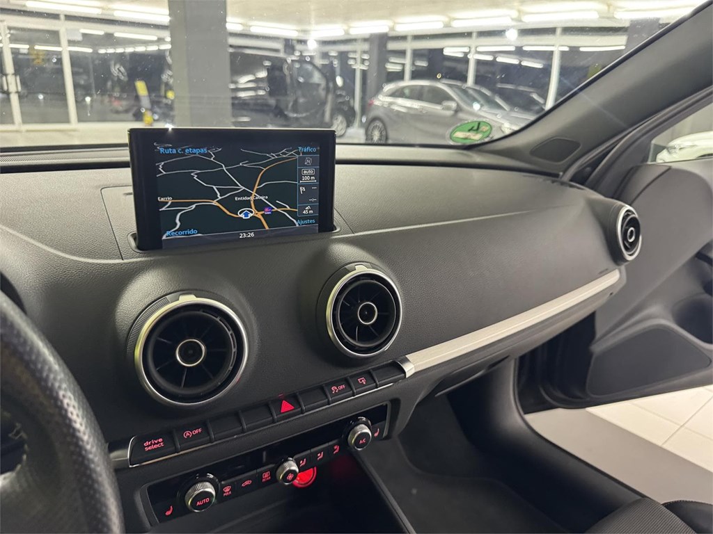 Foto 52 AUDI A3 1.4 Tfsi SLINE 