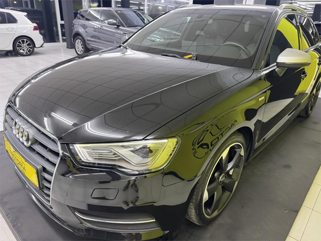 Foto 56 AUDI A3 1.4 Tfsi SLINE 