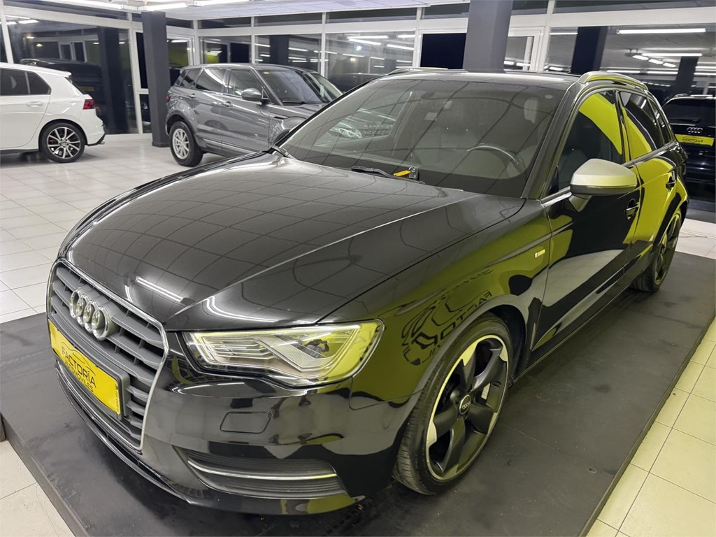 Foto 9 AUDI A3 1.4 Tfsi SLINE 