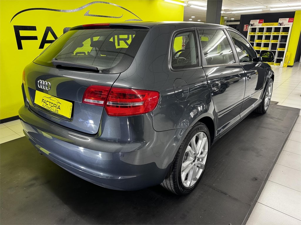 Foto 18 AUDI A3 1.9 TDI 