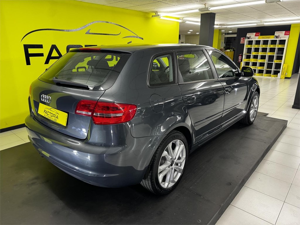 Foto 21 AUDI A3 1.9 TDI 