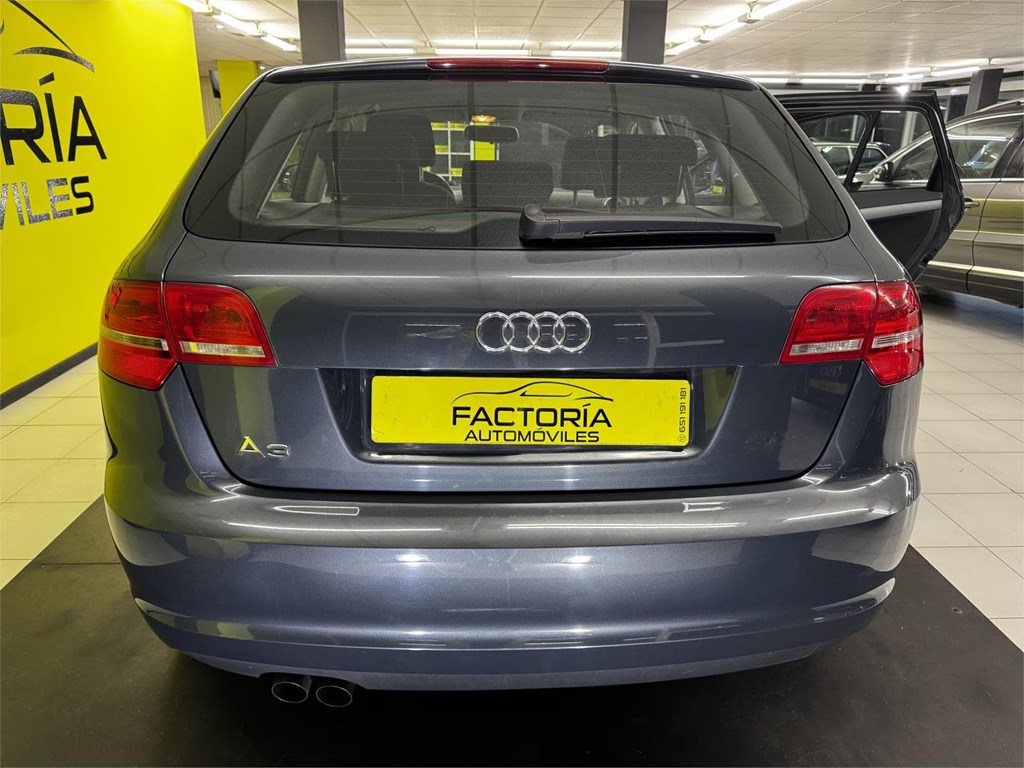 Foto 38 AUDI A3 1.9 TDI 