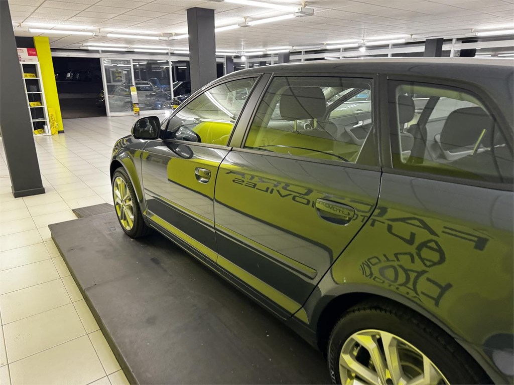 Foto 39 AUDI A3 1.9 TDI 