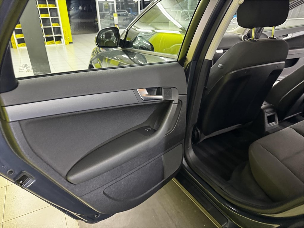 Foto 42 AUDI A3 1.9 TDI 