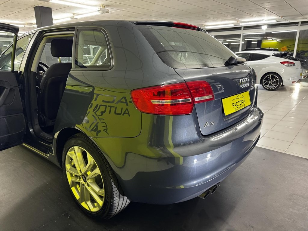 Foto 43 AUDI A3 1.9 TDI 
