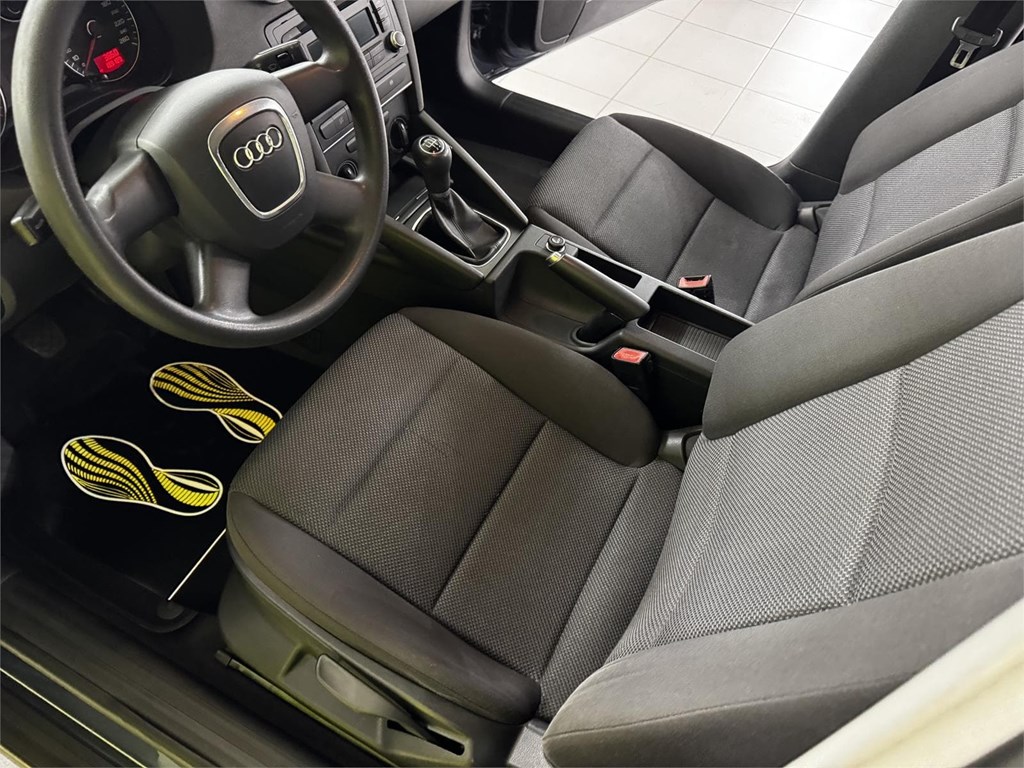 Foto 49 AUDI A3 1.9 TDI 