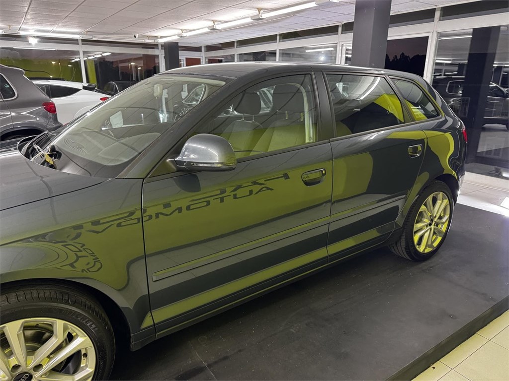 Foto 57 AUDI A3 1.9 TDI 