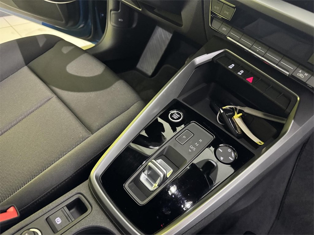 Foto 41 AUDI A3 35tdi