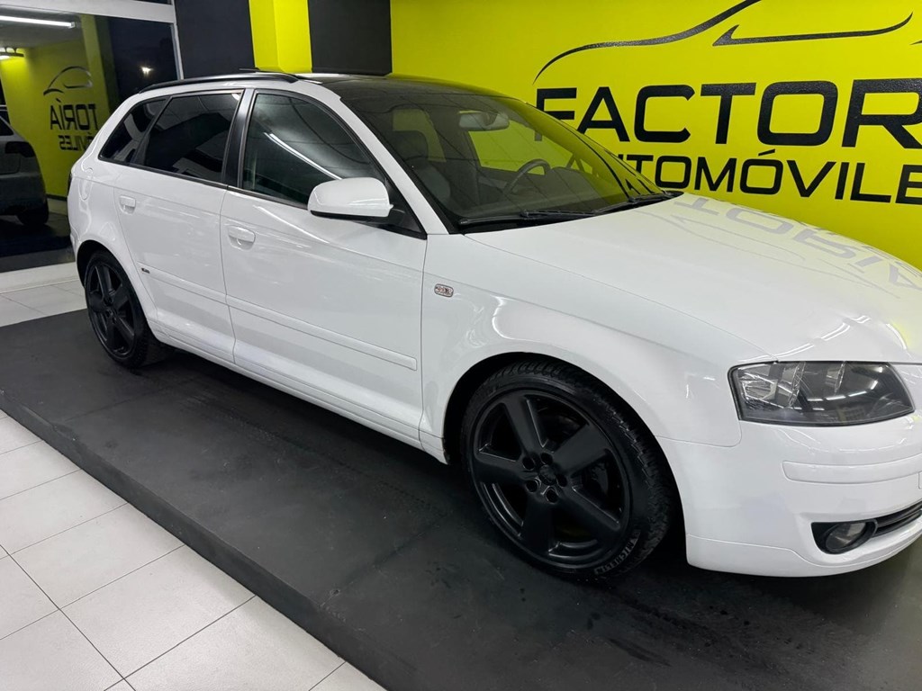 Foto 12 AUDI A3 Sline 