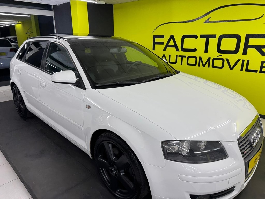 Foto 16 AUDI A3 Sline 