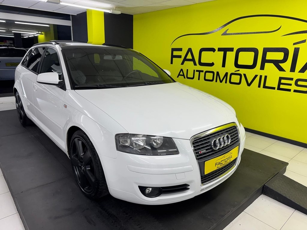 Foto 2 AUDI A3 Sline 