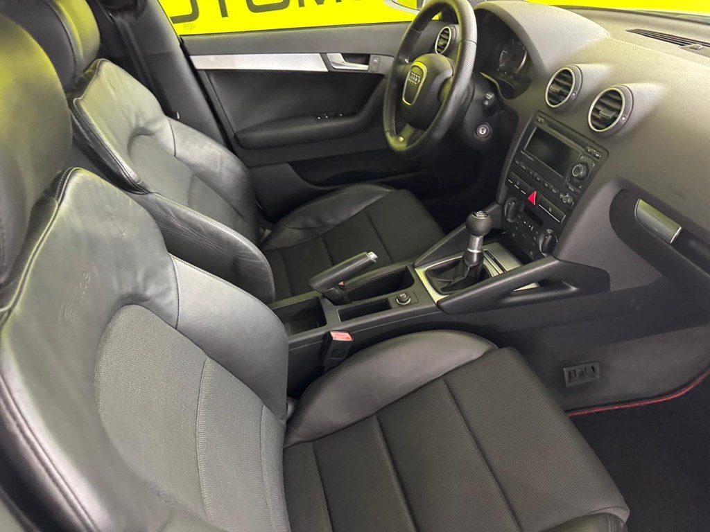 Foto 33 AUDI A3 Sline 