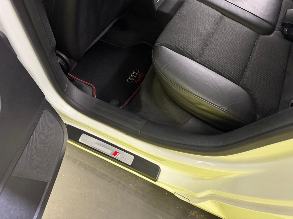 Foto 43 AUDI A3 Sline 