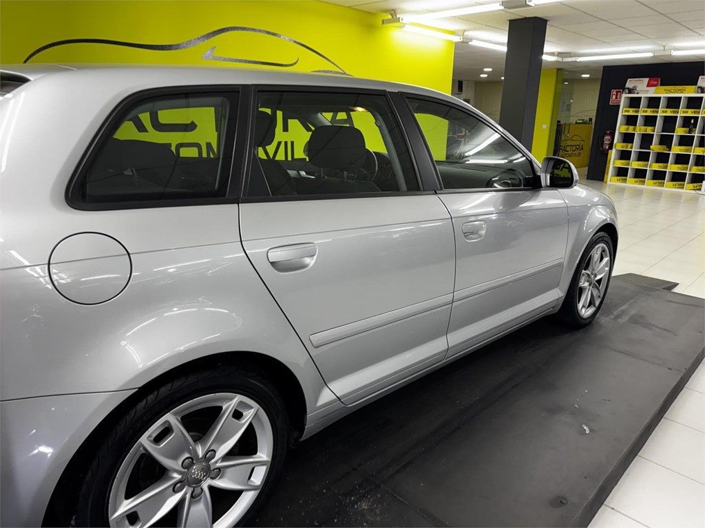 Foto 25 AUDI A3 SPORTBACK 2.0tdi 