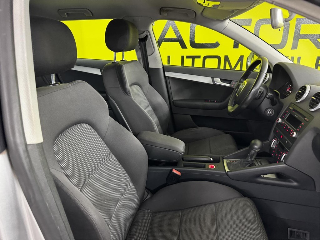 Foto 30 AUDI A3 SPORTBACK 2.0tdi 