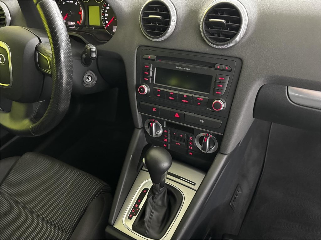 Foto 33 AUDI A3 SPORTBACK 2.0tdi 