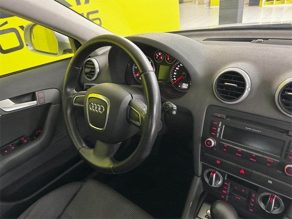 Foto 35 AUDI A3 SPORTBACK 2.0tdi 