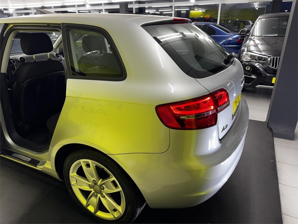 Foto 45 AUDI A3 SPORTBACK 2.0tdi 