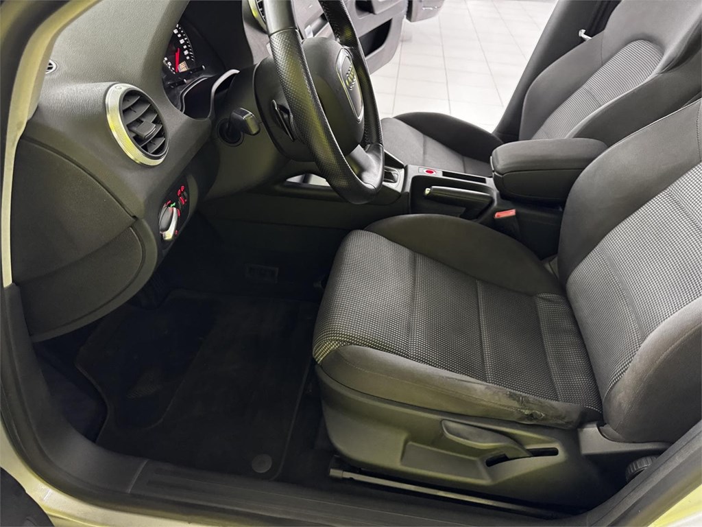 Foto 51 AUDI A3 SPORTBACK 2.0tdi 