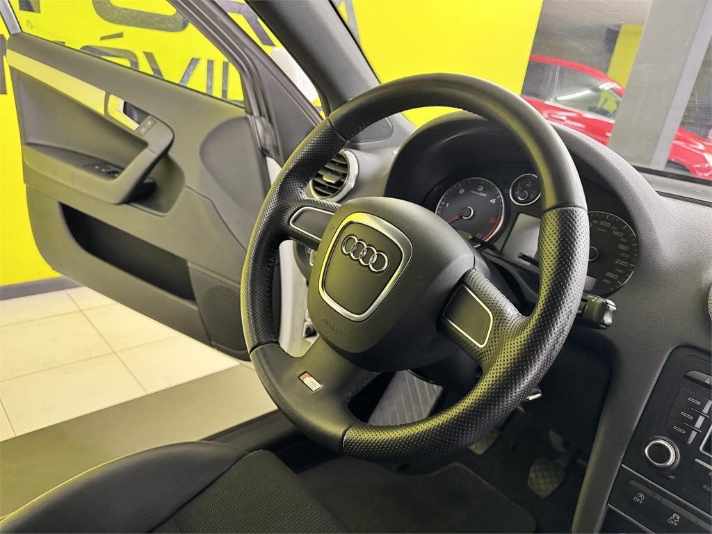 Foto 24 AUDI A3