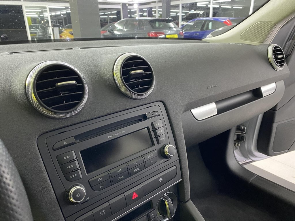 Foto 14 AUDI A3 