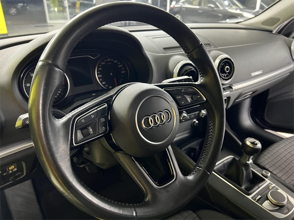 Foto 17 AUDI A3 