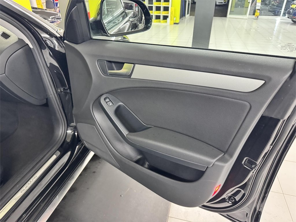 Foto 11 AUDI A4 ALLROAD 