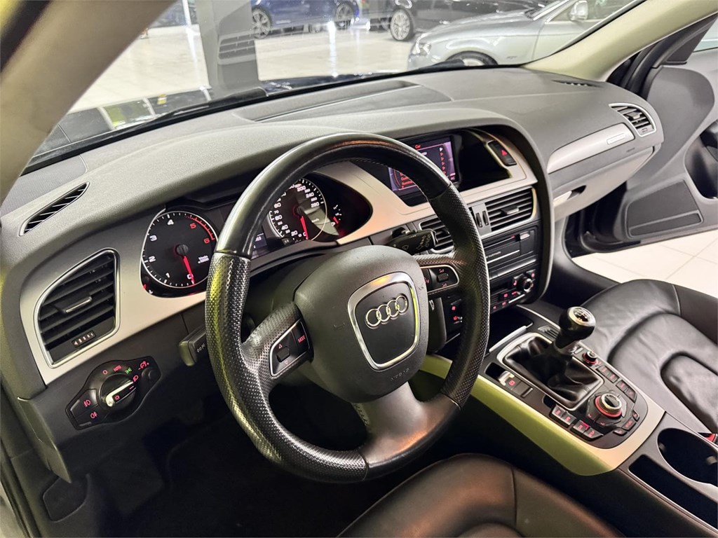 Foto 20 AUDI A4 ALLROAD 