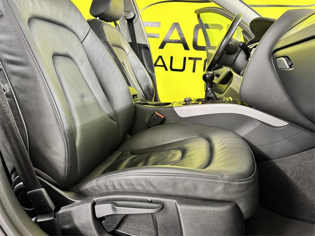 Foto 38 AUDI A4 ALLROAD 