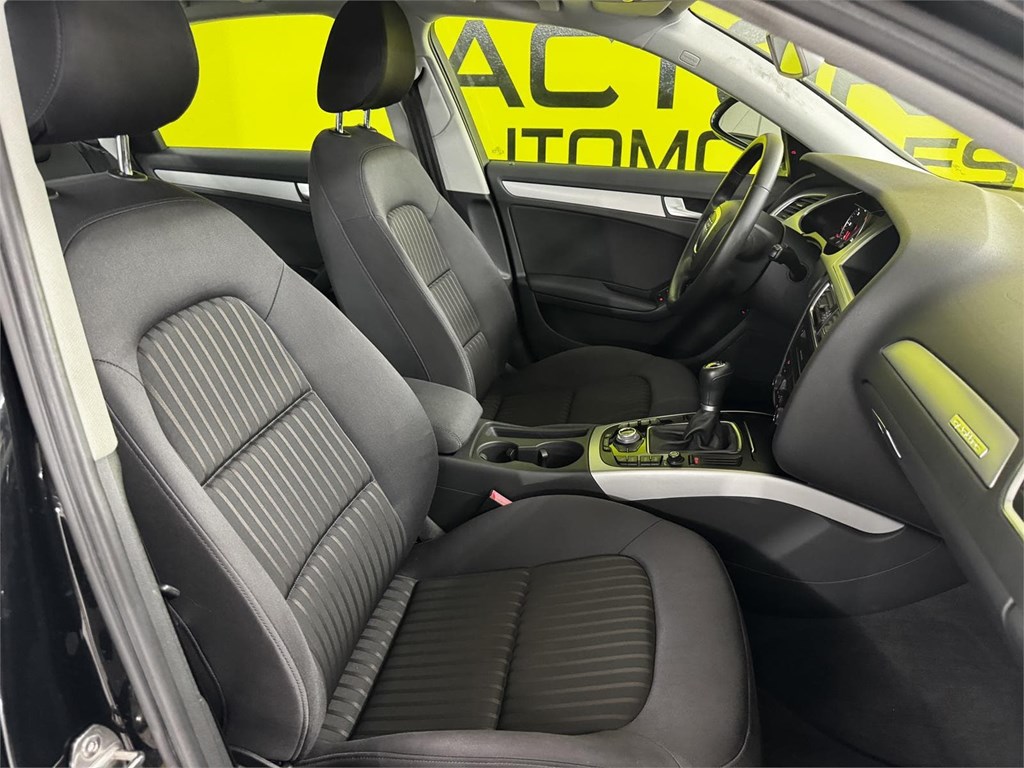 Foto 26 AUDI A4 S-LINE 